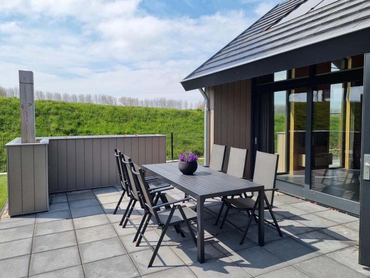 Chalet Met Sauna En Airconditioning Sint Annaland Exterior foto